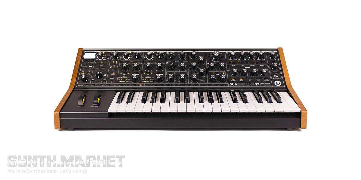MOOG Subsequent 37 MOOG Subsequent37